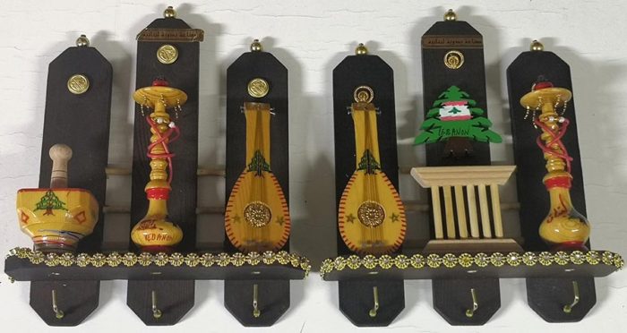 Handcrafted souvenirs – Key-rack