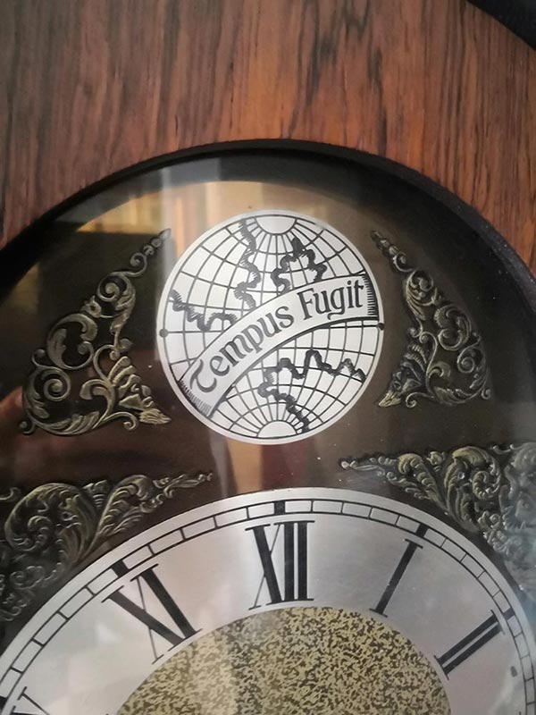 Tempus Fugit Clock