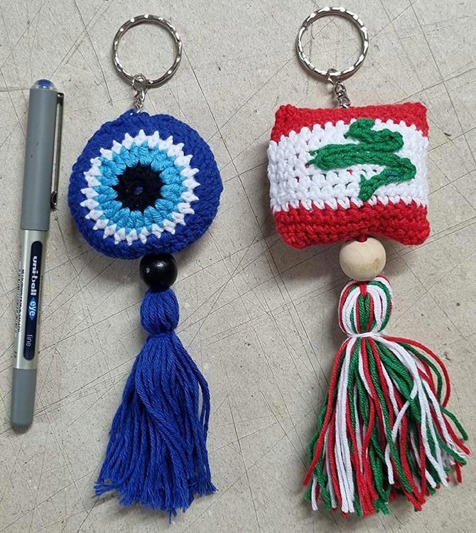 Hand-knitting embroidery keyrings