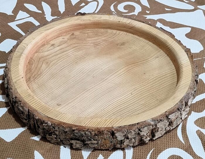 Authentic cedarwood plates large