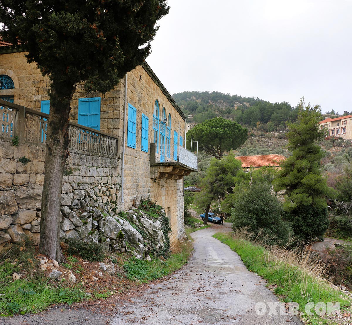 Hardine village old houses