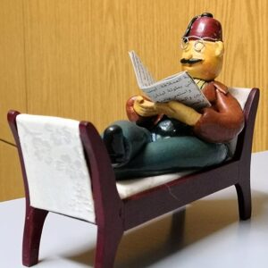 Souvenirs hand-painted modeled statuettes - Image 2