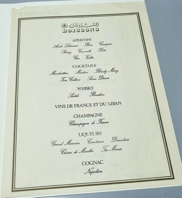 Aperitifs Cocktails Whisky Vins de France et du Liban Hors d'oeuvres