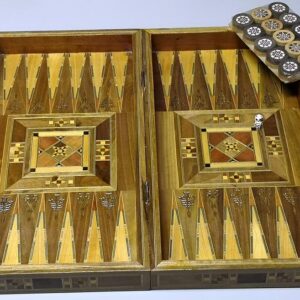 Engraved Wooden backgammon - Image 1