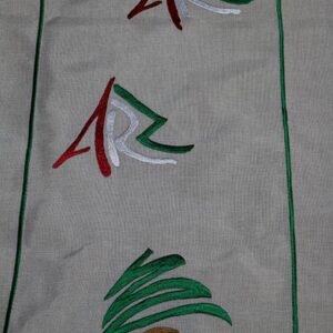 Table Runner - Image 4