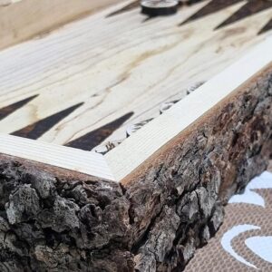 Engraved Cedarwood backgammon - Image 3