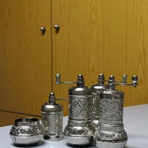 Copper pepper mill - Image 1