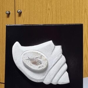 Stone bas-reliefs sculptures on wood - Image 4