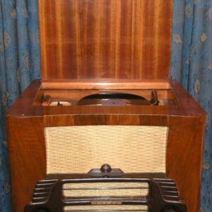 Antique tube vintage radios, cabinets etc... - Available on request - Image 1