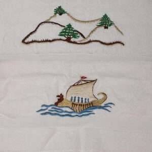 Large bath towels - Lebanese emblem - Image 1