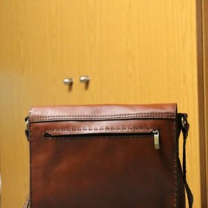 Handbags made with leather and tapestry - Image 8