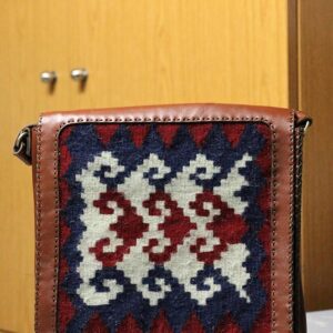 Handbags made with leather and tapestry - Image 4