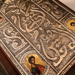 Holy New Testament in a wood box and oriental design - Image 5