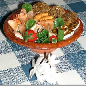 Ceramic Lebanese Food served on a plate - Image 4