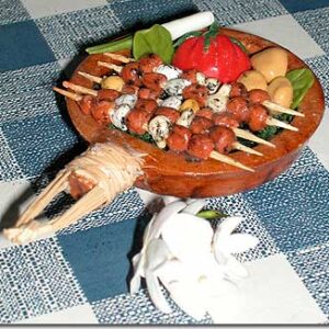 Ceramic Lebanese Food served on a plate - Image 9