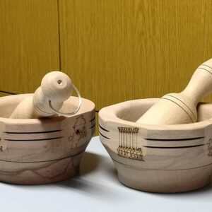 Wooden mortar and pestle - Image 1