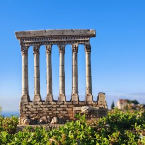Relief sculpture of Roman temple in Baalbek - Image 1