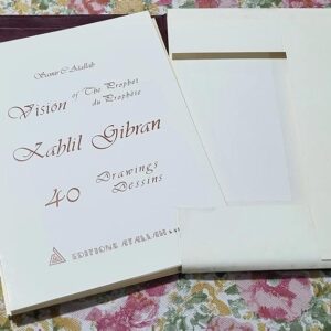 Hardcover coffret book with paper plates